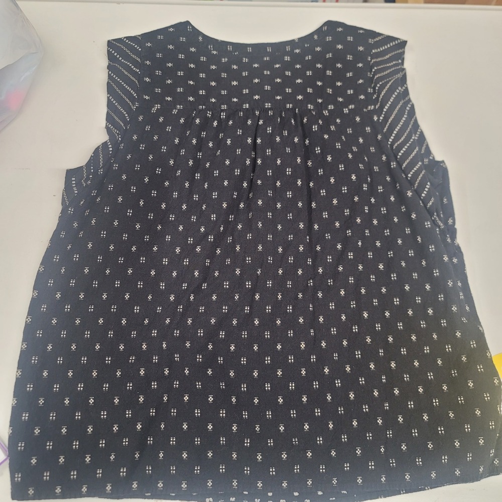 LOFT Black & Beige Sleeveless Blouse Top Womens Sz M Button Front Summer Career - Picture 4 of 4